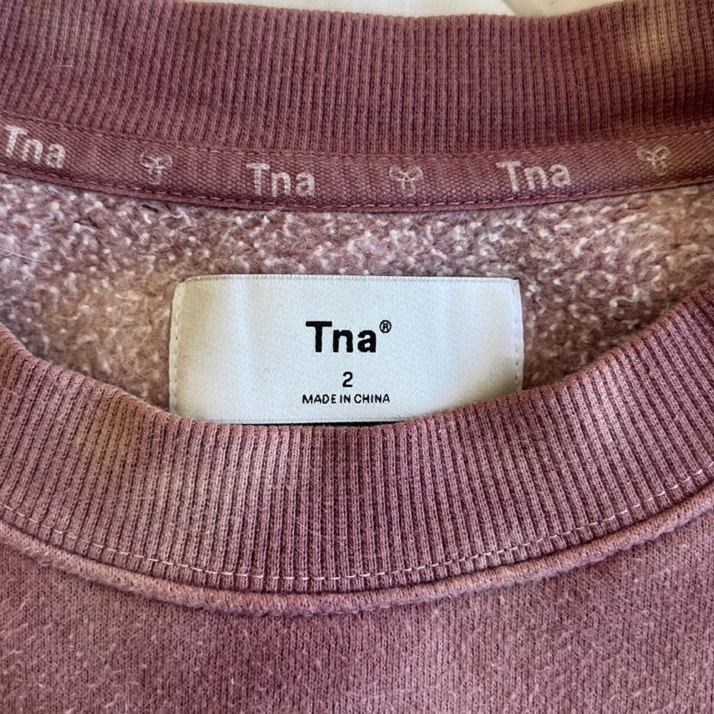 Oversized Aritzia Pullover - image 2